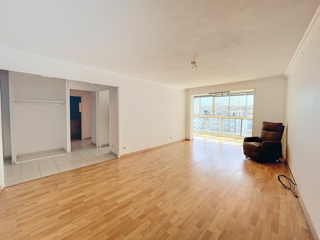 Achat appartement à vendre 3 pièces 71 m² - Antibes