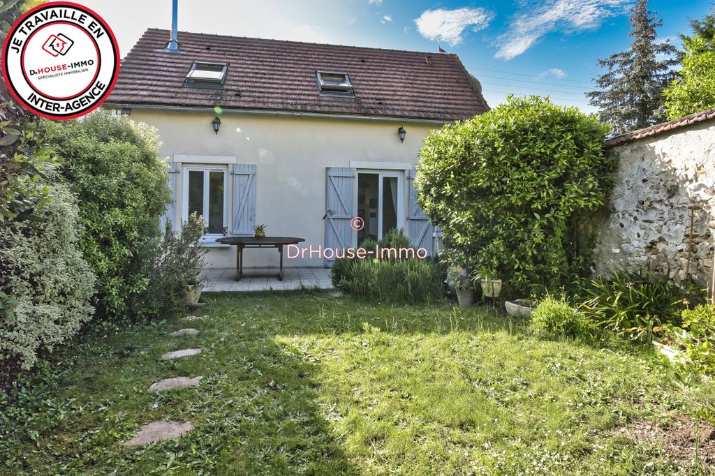 Achat maison à vendre 3 chambres 82 m² - Mantes-la-Jolie