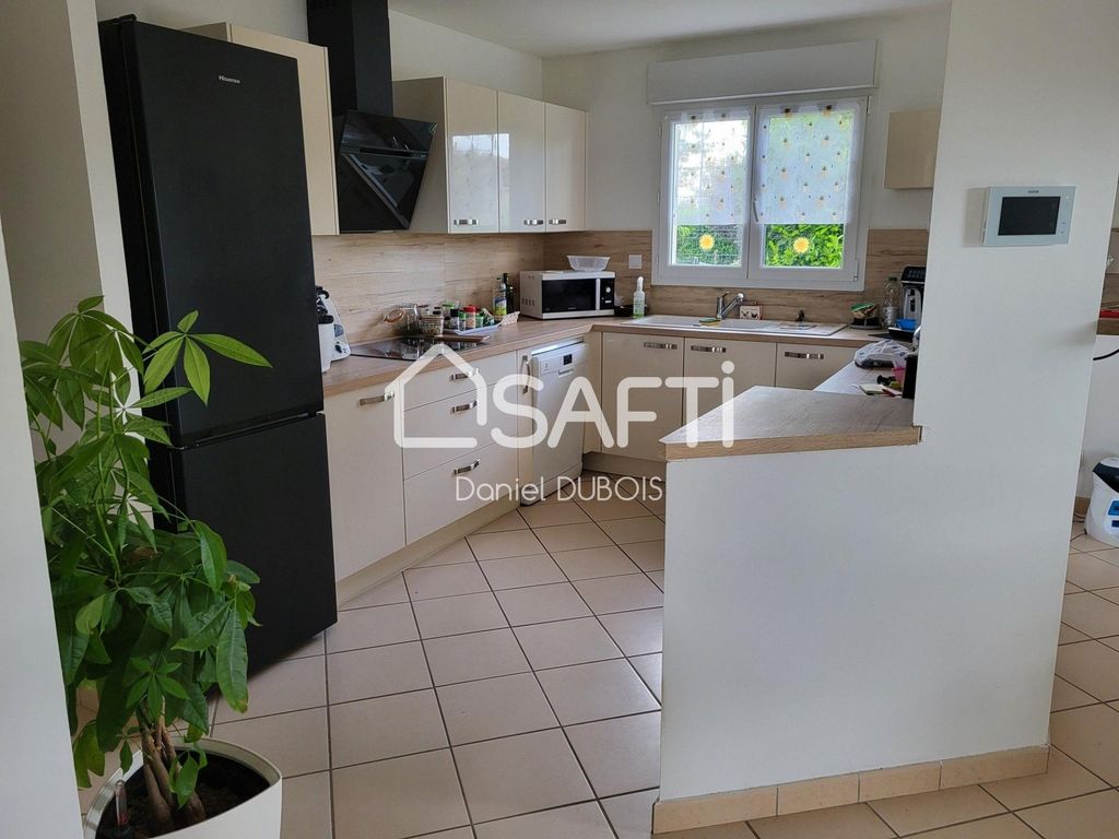 Achat maison à vendre 3 chambres 143 m² - Replonges