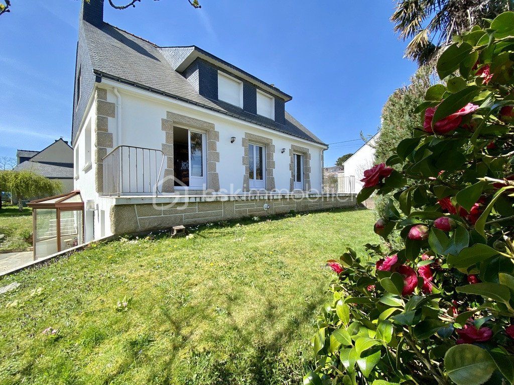 Achat maison à vendre 5 chambres 228 m² - Auray