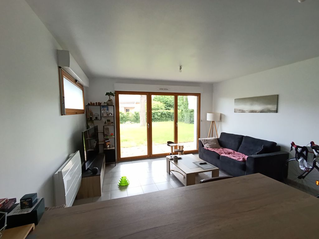 Achat appartement à vendre 3 pièces 62 m² - Noyal-Châtillon-sur-Seiche