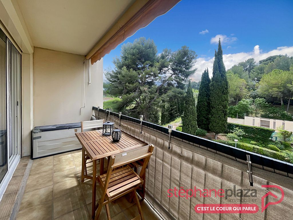 Achat appartement à vendre 3 pièces 69 m² - Aubagne