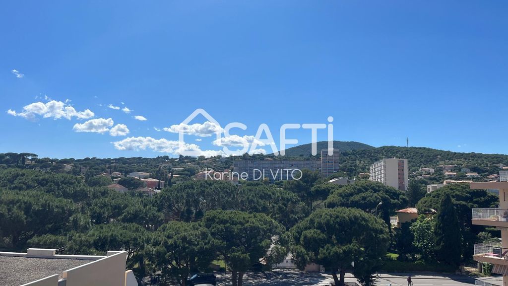 Achat appartement à vendre 3 pièces 65 m² - Sainte-Maxime