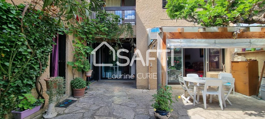Achat appartement à vendre 6 pièces 118 m² - Millau