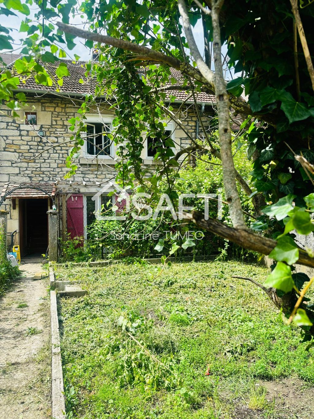 Achat appartement 4 pièce(s) Poligny