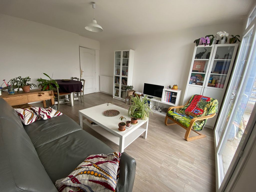 Achat appartement à vendre 4 pièces 74 m² - Pont-Saint-Esprit