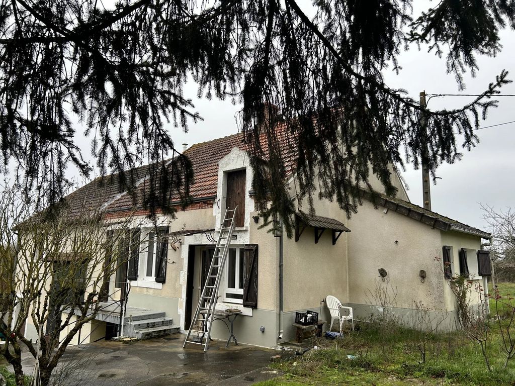 Achat maison à vendre 2 chambres 58 m² - Ceaulmont