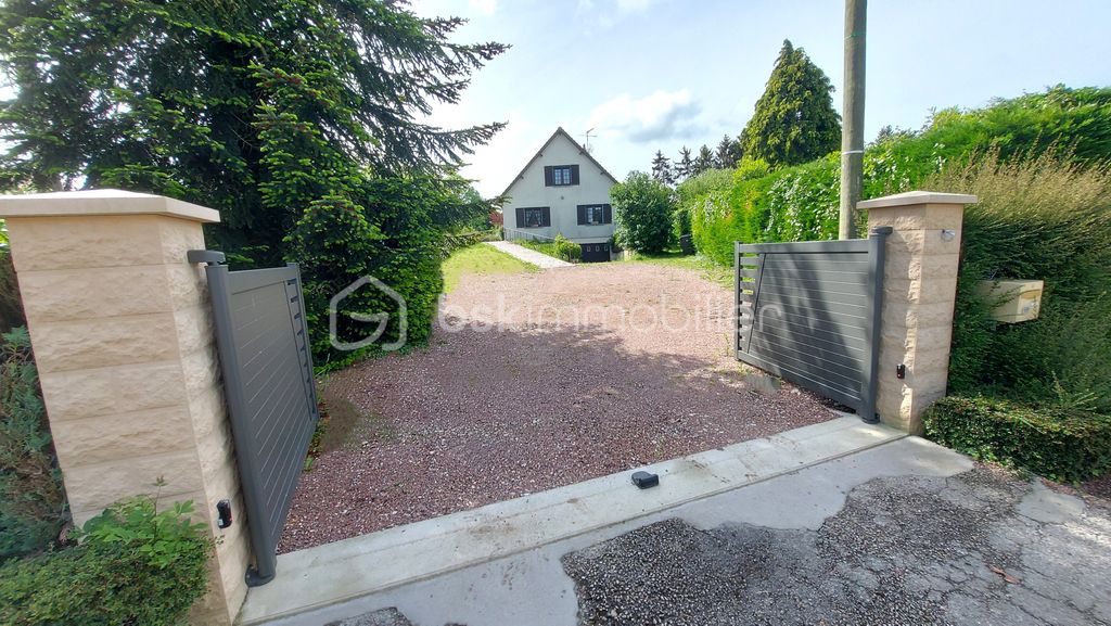 Achat maison à vendre 5 chambres 130 m² - Camps-en-Amiénois