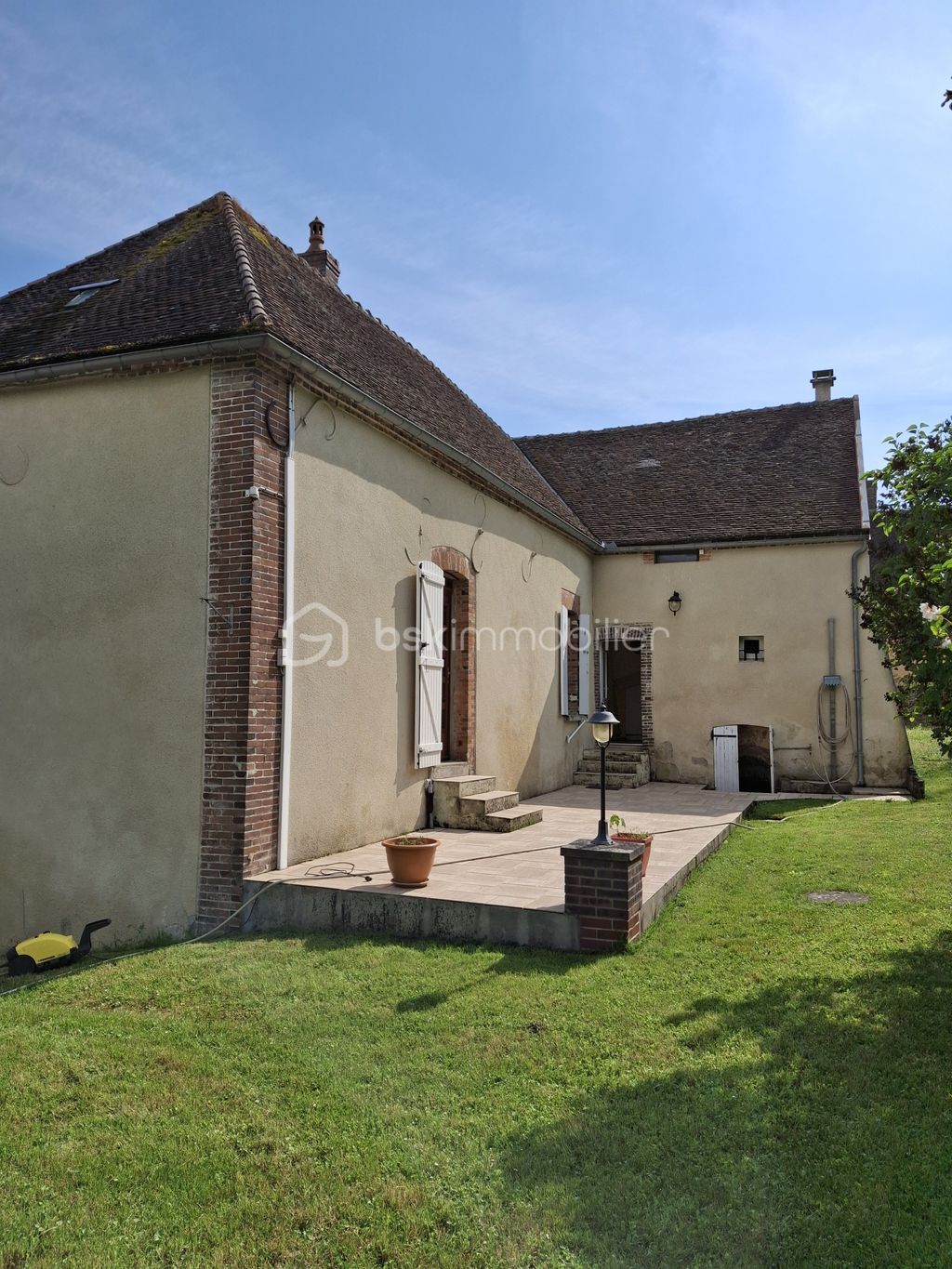 Achat maison à vendre 2 chambres 126 m² - Saint-Maurice-aux-Riches-Hommes