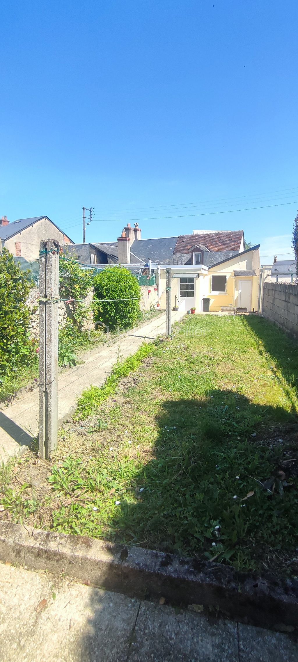 Achat maison à vendre 2 chambres 60 m² - Château-la-Vallière