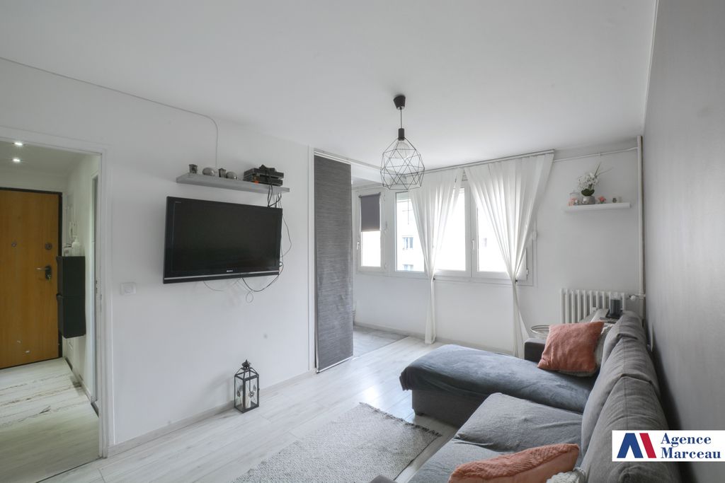 Achat appartement à vendre 3 pièces 49 m² - Courbevoie