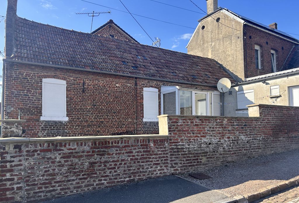 Achat maison à vendre 1 chambre 54 m² - Solesmes