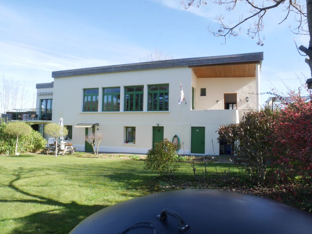 Achat maison à vendre 4 chambres 192 m² - Montigny-en-Morvan