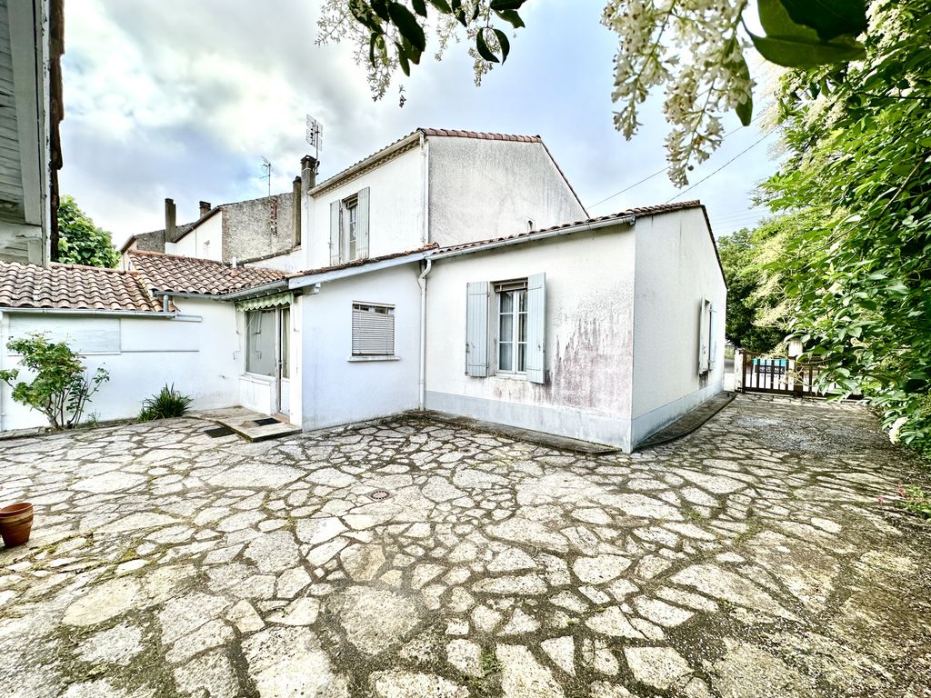 Achat maison à vendre 3 chambres 117 m² - Villeneuve-sur-Lot