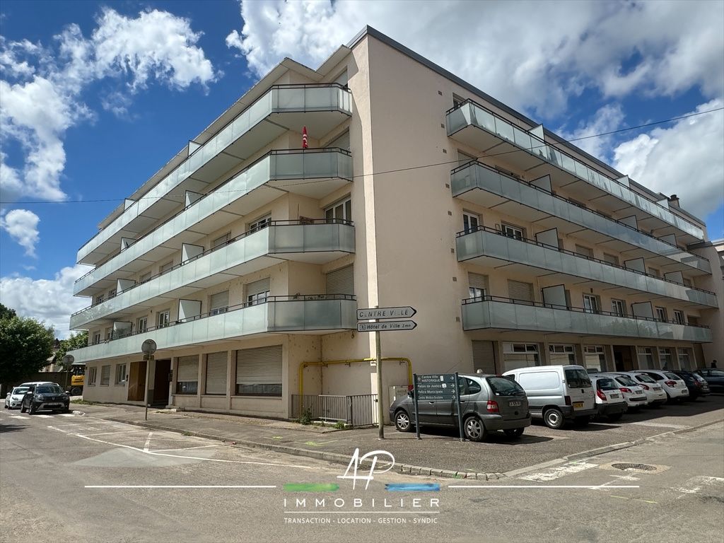 Achat appartement à vendre 4 pièces 110 m² - Gray