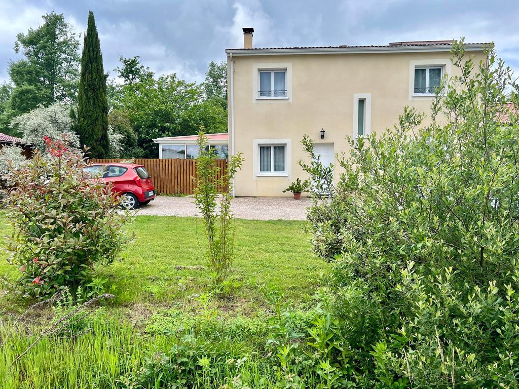 Achat maison à vendre 4 chambres 147 m² - Saucats