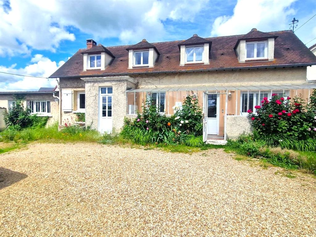 Achat maison à vendre 4 chambres 122 m² - Saint-Lubin-des-Joncherets