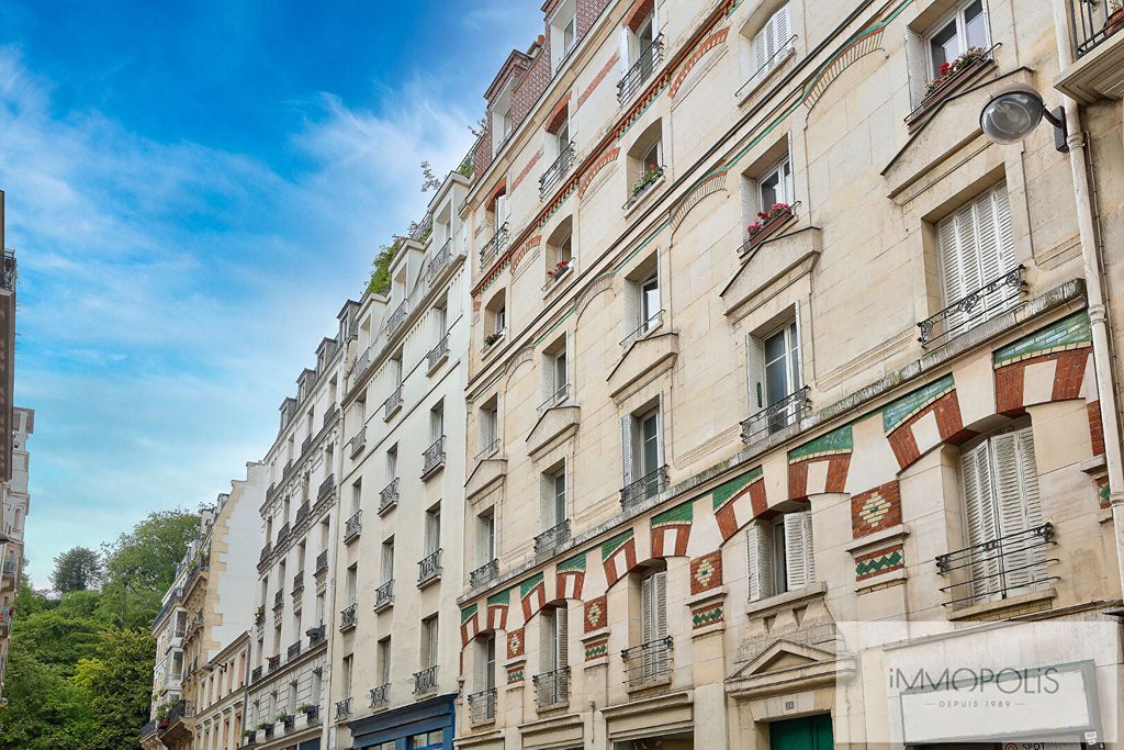 Achat appartement à vendre 2 pièces 43 m² - Paris 18ème arrondissement