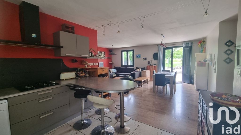 Achat maison à vendre 3 chambres 108 m² - Mauzé-sur-le-Mignon