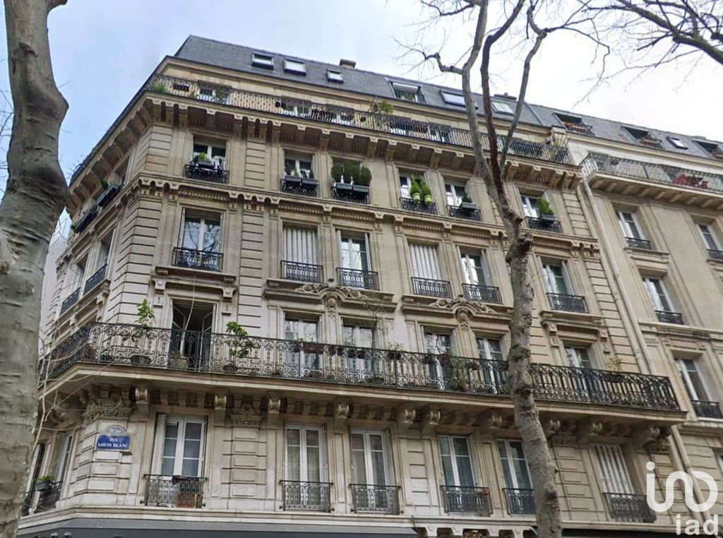 Achat appartement à vendre 2 pièces 56 m² - Paris 10ème arrondissement