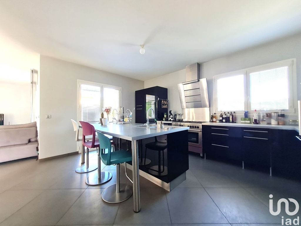 Achat maison à vendre 4 chambres 164 m² - Rompon