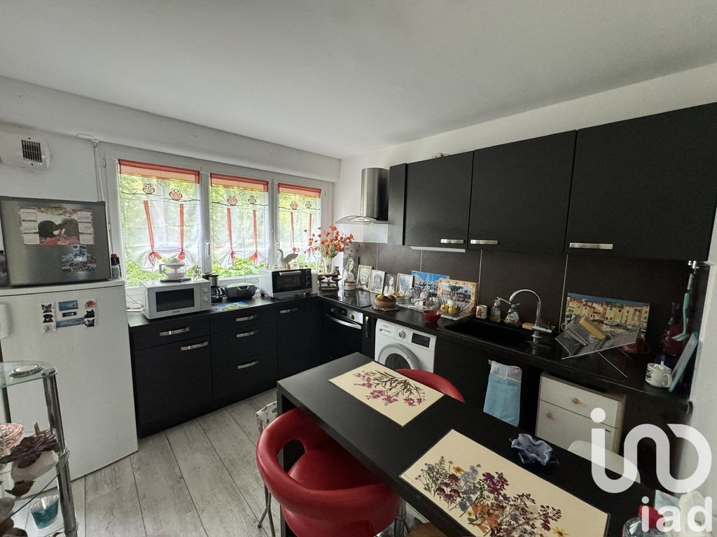 Achat appartement à vendre 3 pièces 63 m² - Aubergenville