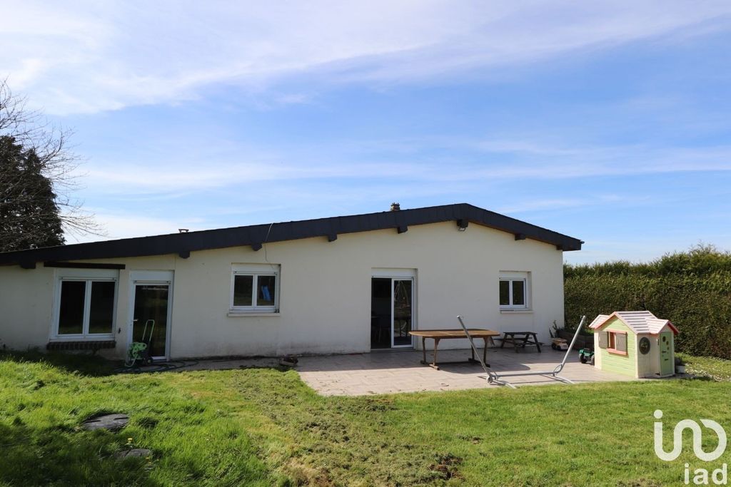 Achat maison à vendre 3 chambres 142 m² - Lyons-la-Forêt