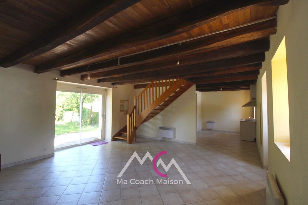 Achat maison à vendre 3 chambres 95 m² - Sainte-Anne-sur-Brivet