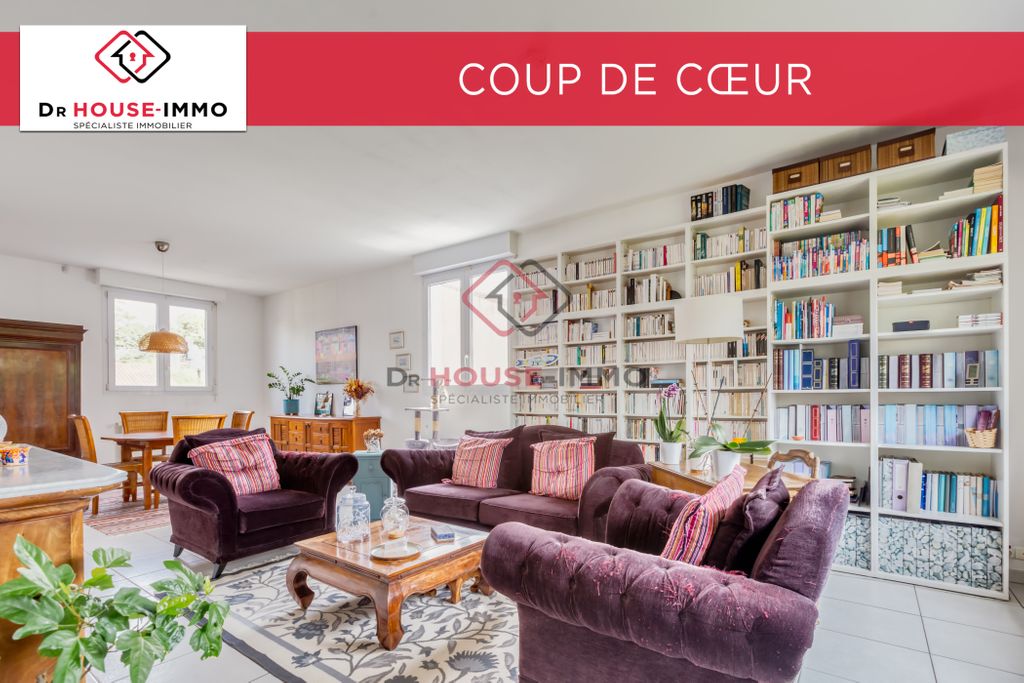 Achat maison à vendre 5 chambres 190 m² - Mérignac