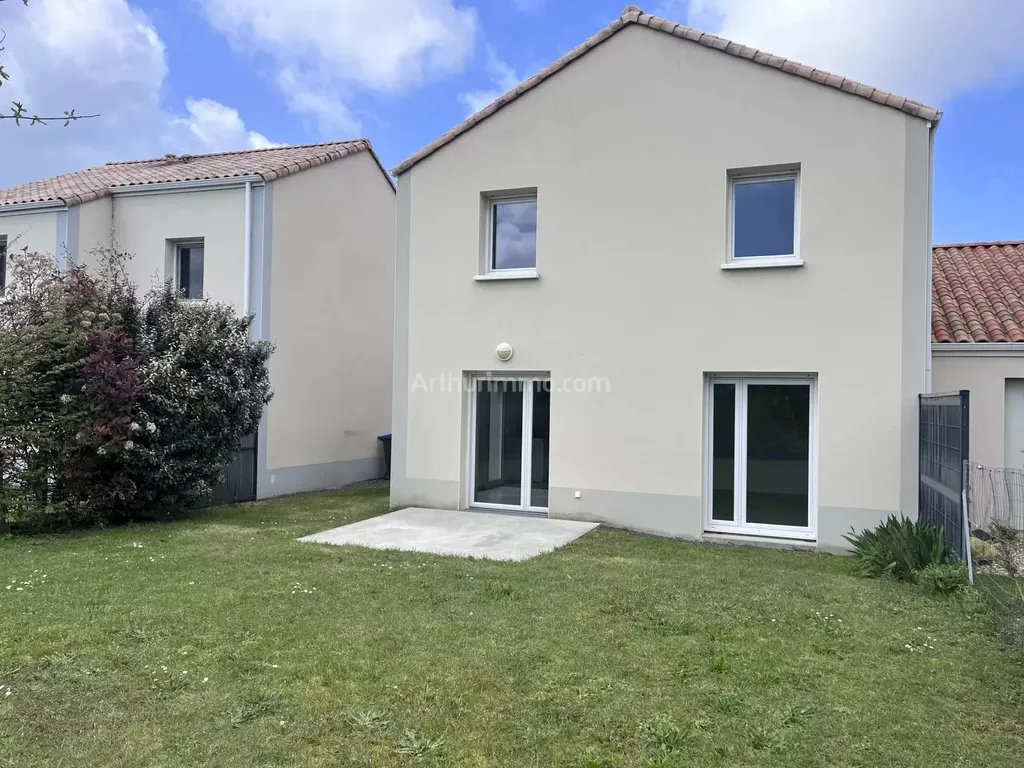 Achat maison à vendre 3 chambres 90 m² - Les Sables-d'Olonne