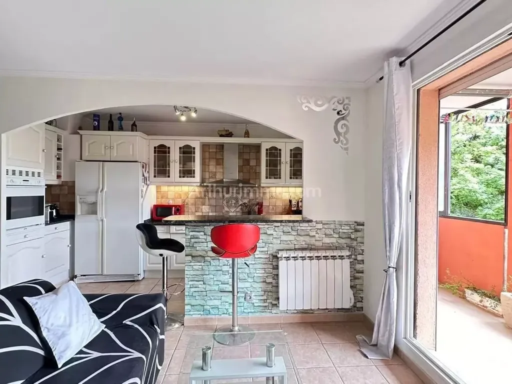 Achat appartement à vendre 4 pièces 80 m² - Nice