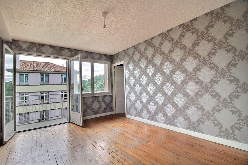 Achat appartement à vendre 4 pièces 66 m² - Clermont-Ferrand