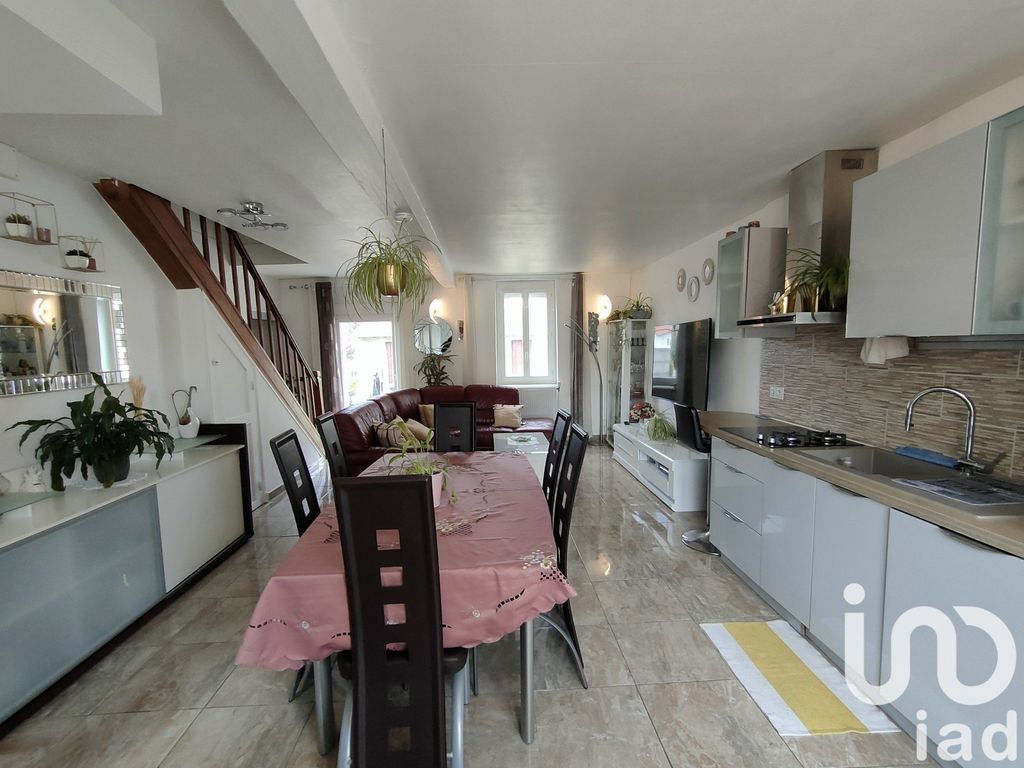 Achat maison à vendre 5 chambres 102 m² - Bellerive-sur-Allier