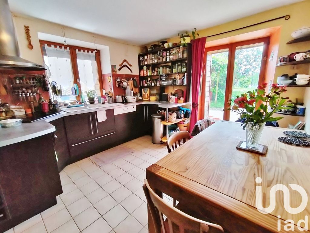 Achat maison à vendre 4 chambres 150 m² - Fillé