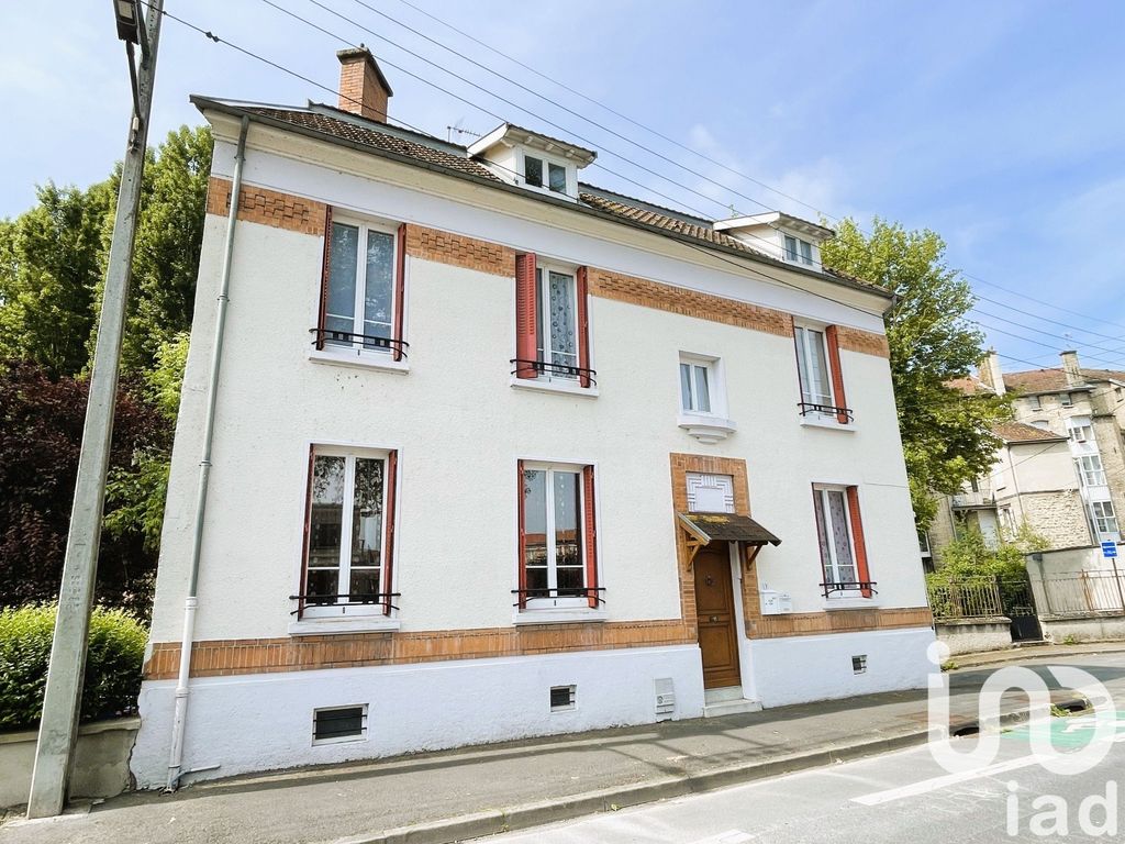 Achat maison à vendre 3 chambres 101 m² - Châlons-en-Champagne