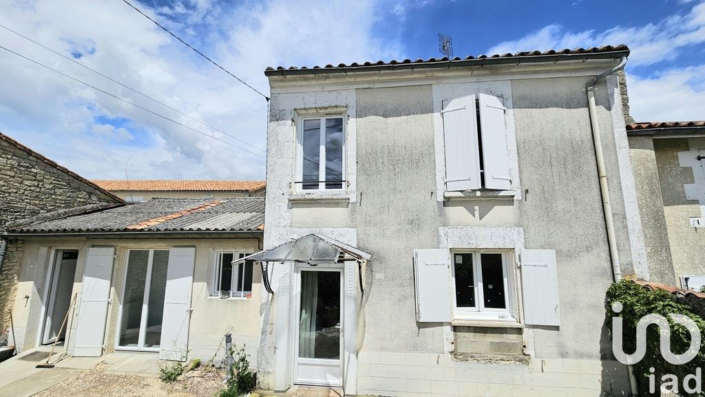 Achat maison à vendre 2 chambres 80 m² - Oradour