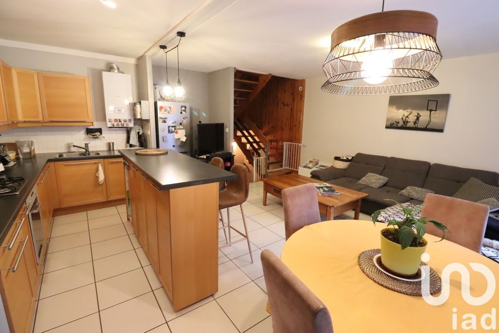 Achat maison à vendre 4 chambres 95 m² - Clermont-Ferrand