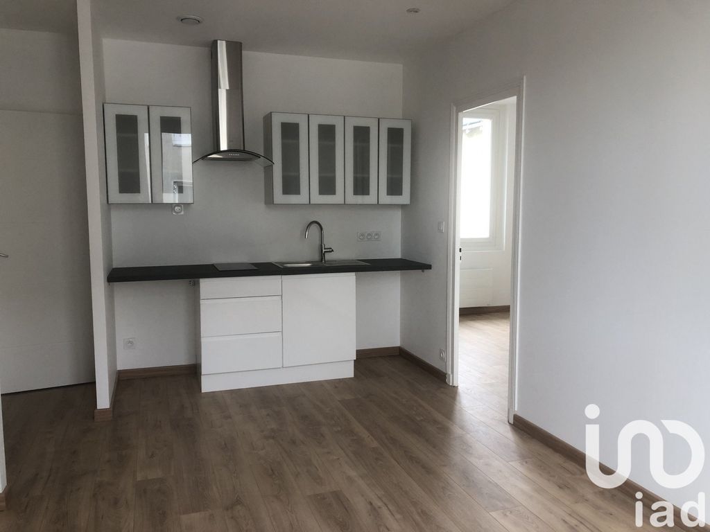 Achat appartement à vendre 2 pièces 35 m² - Saint-Cyr-sur-Loire