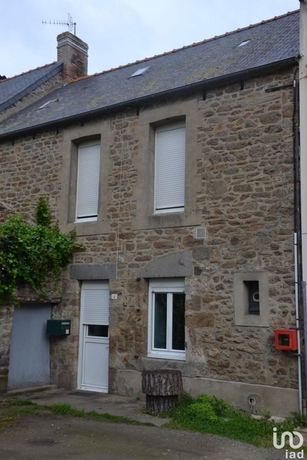 Achat maison à vendre 3 chambres 99 m² - Saint-Malo