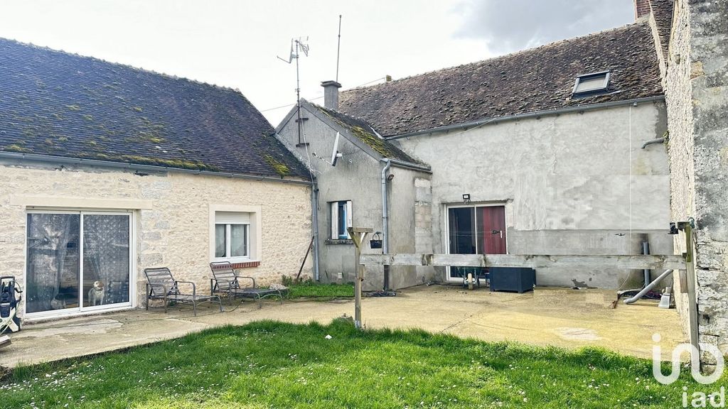 Achat maison à vendre 4 chambres 150 m² - Château-Landon