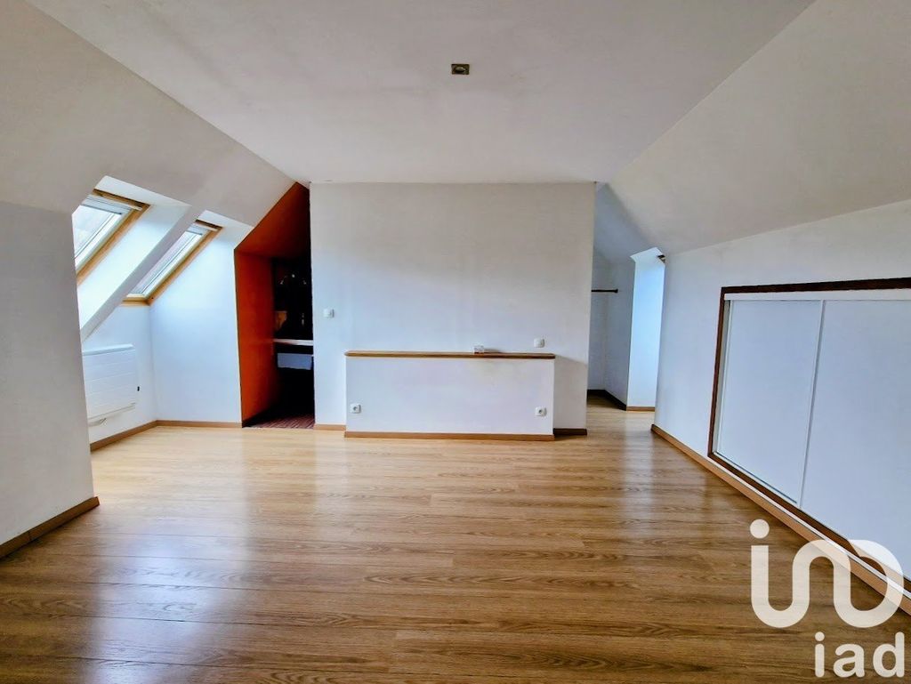 Achat maison à vendre 4 chambres 141 m² - Saint-Venant