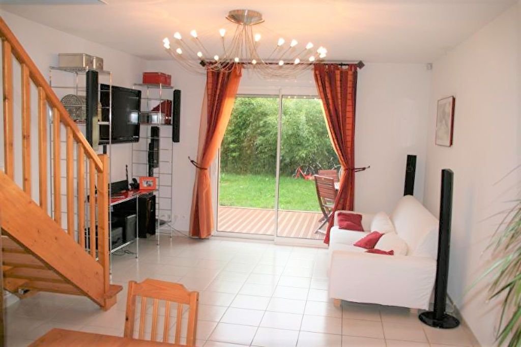 Achat maison à vendre 2 chambres 63 m² - Cornebarrieu