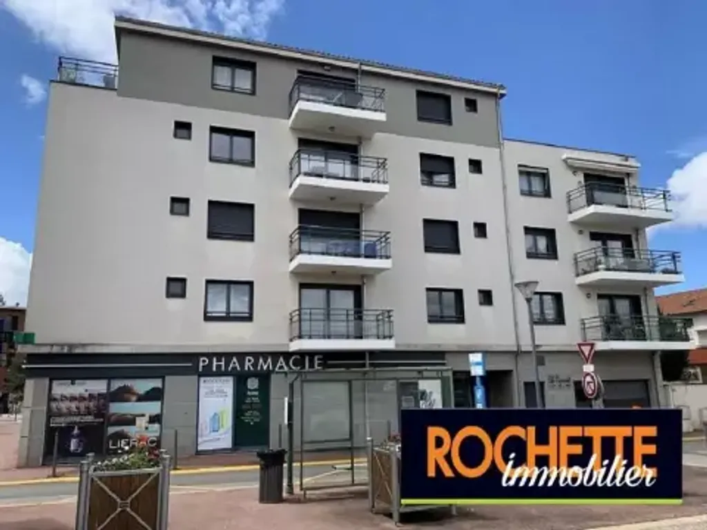 Achat appartement à vendre 3 pièces 83 m² - Veauche