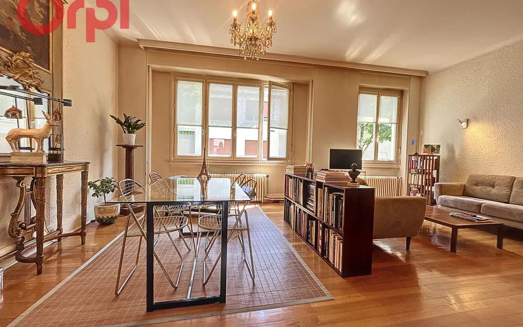 Achat maison à vendre 4 chambres 147 m² - Vichy