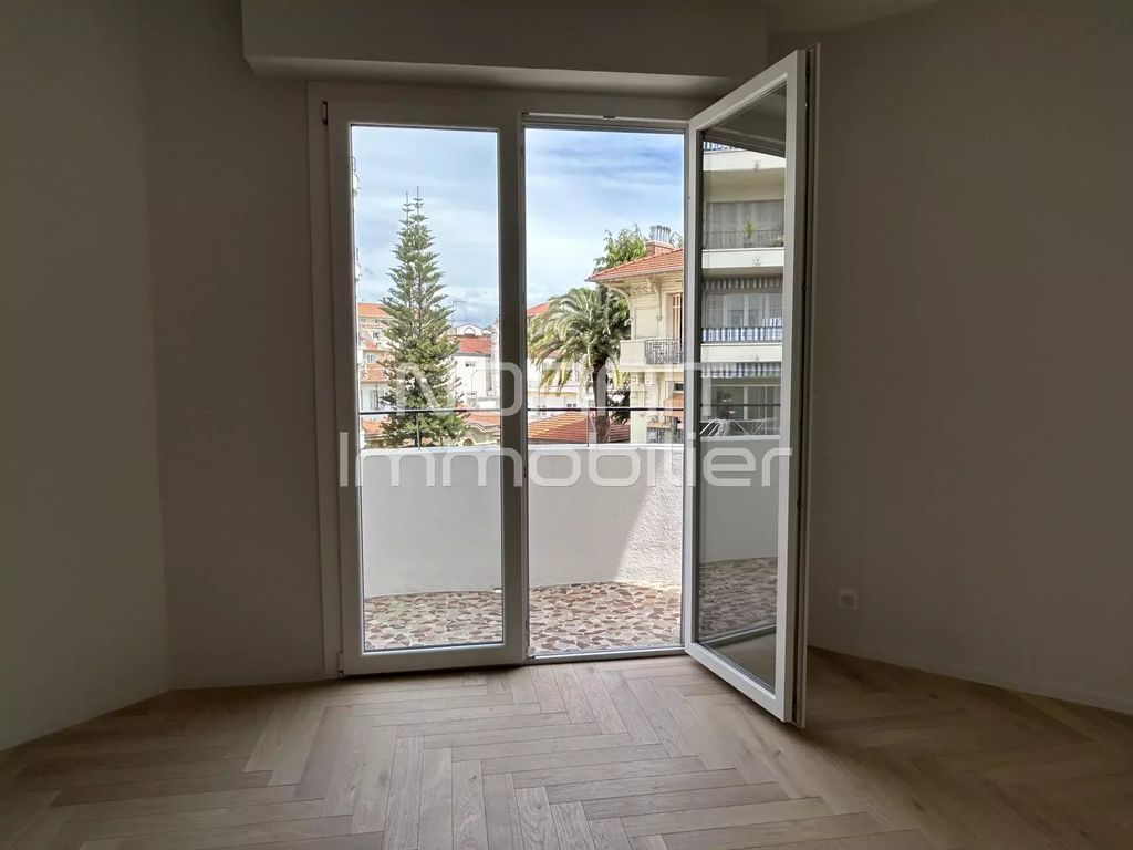 Achat appartement à vendre 2 pièces 55 m² - Nice