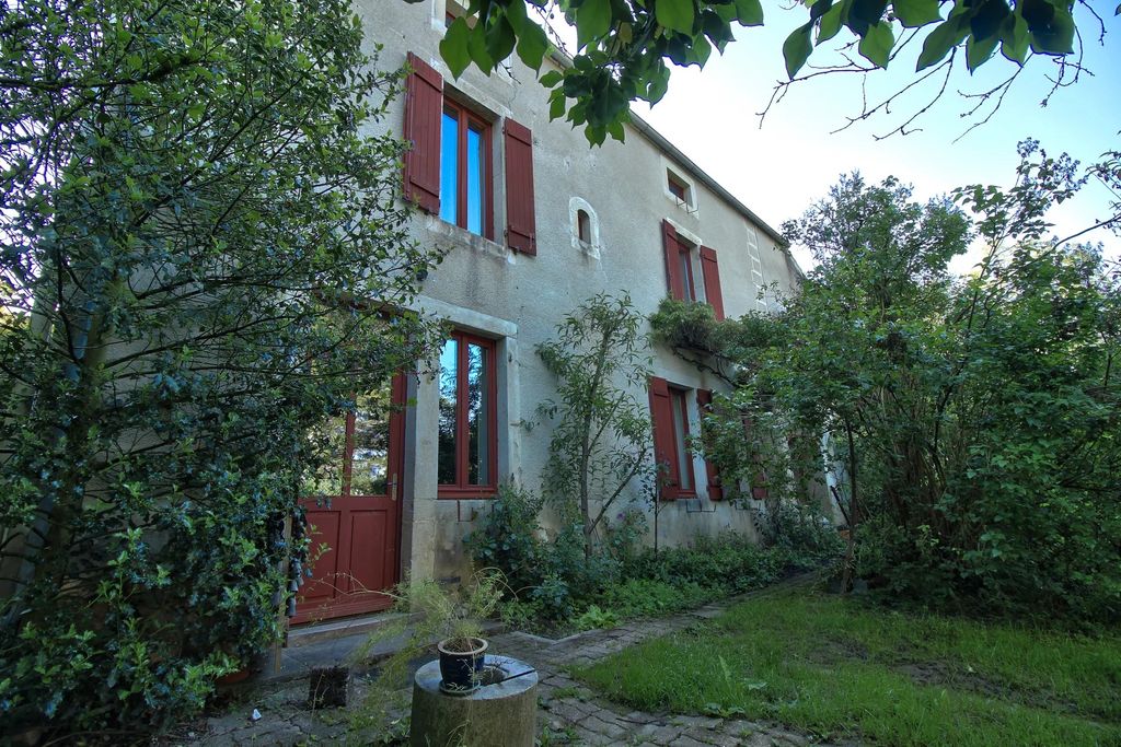 Achat maison à vendre 4 chambres 145 m² - Arnay-sous-Vitteaux