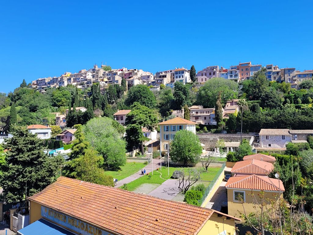 Achat appartement à vendre 3 pièces 59 m² - Cagnes-sur-Mer