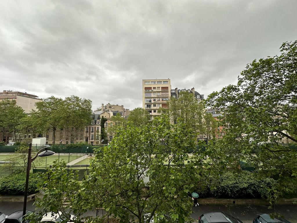 Achat appartement à vendre 5 pièces 106 m² - Paris 17ème arrondissement