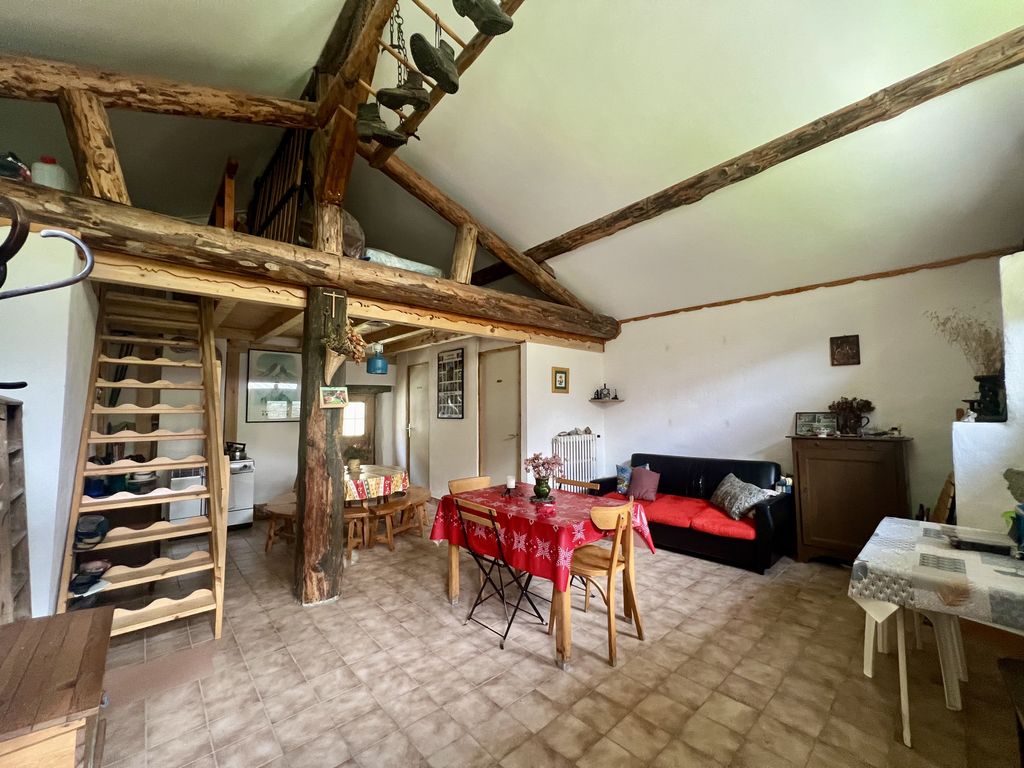 Achat maison à vendre 1 chambre 106 m² - Peisey-Nancroix