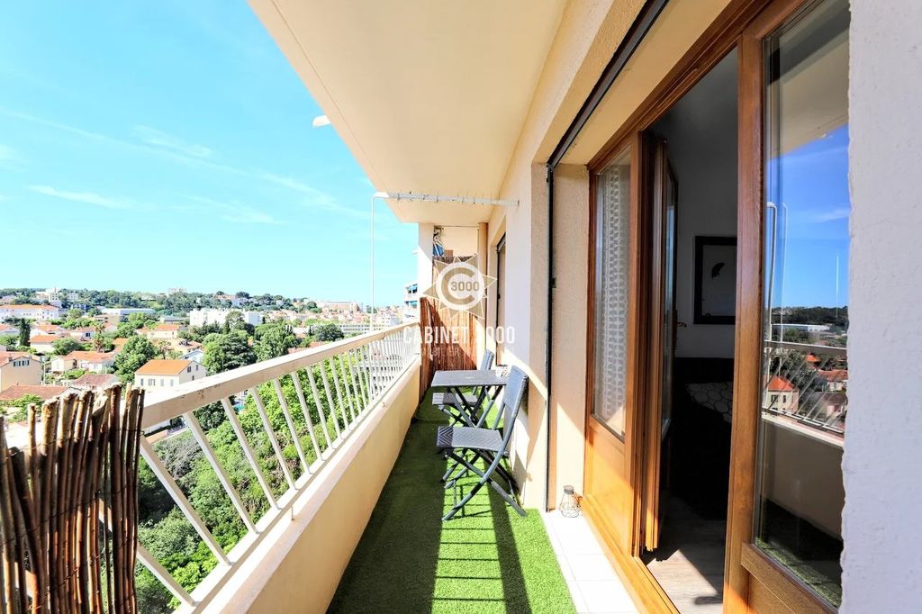 Achat appartement à vendre 3 pièces 53 m² - Toulon